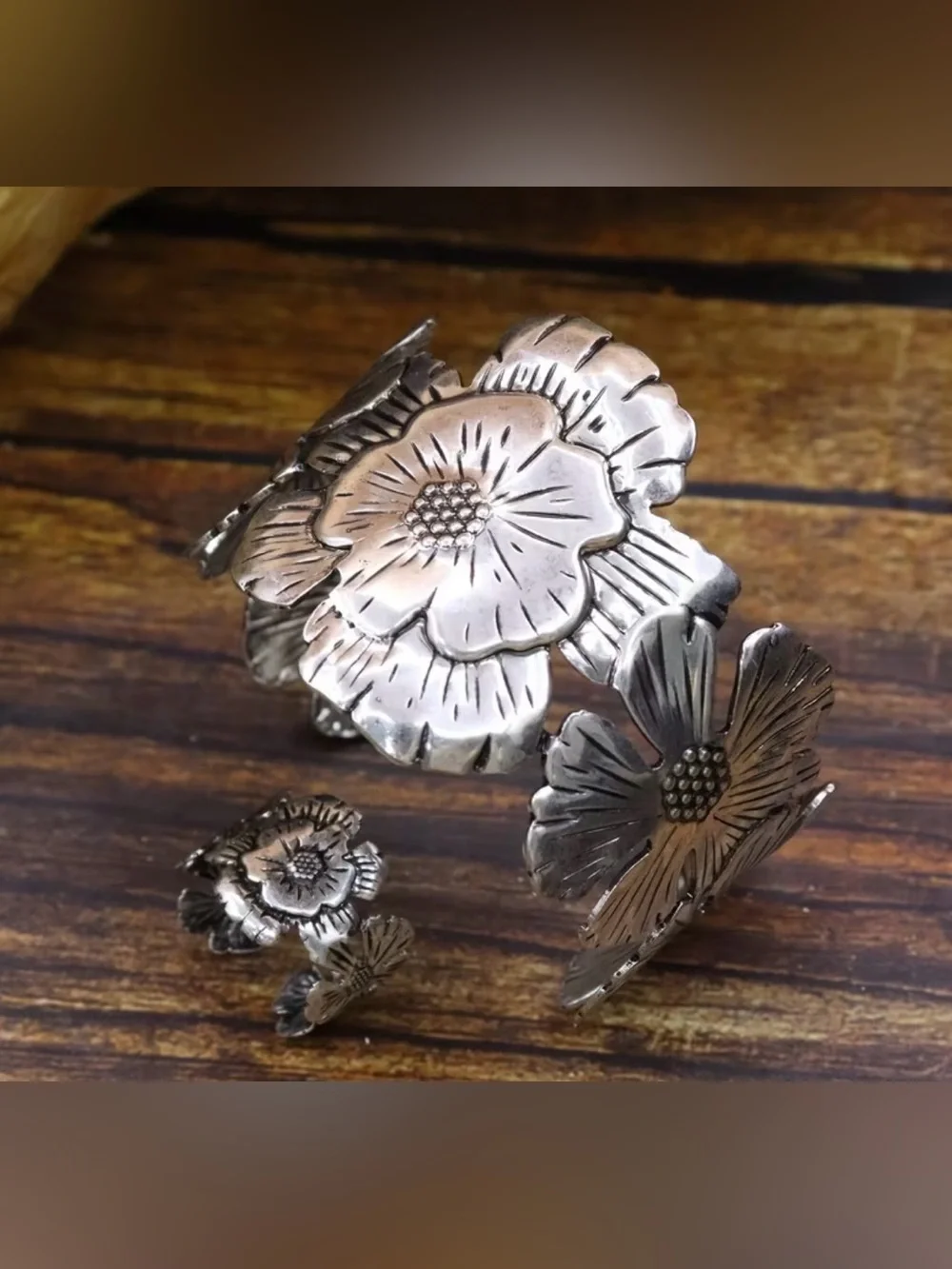Western Bracelet Ring Set Floral Silver-Tone Cuff Bracelet Bohemian Cuff Set